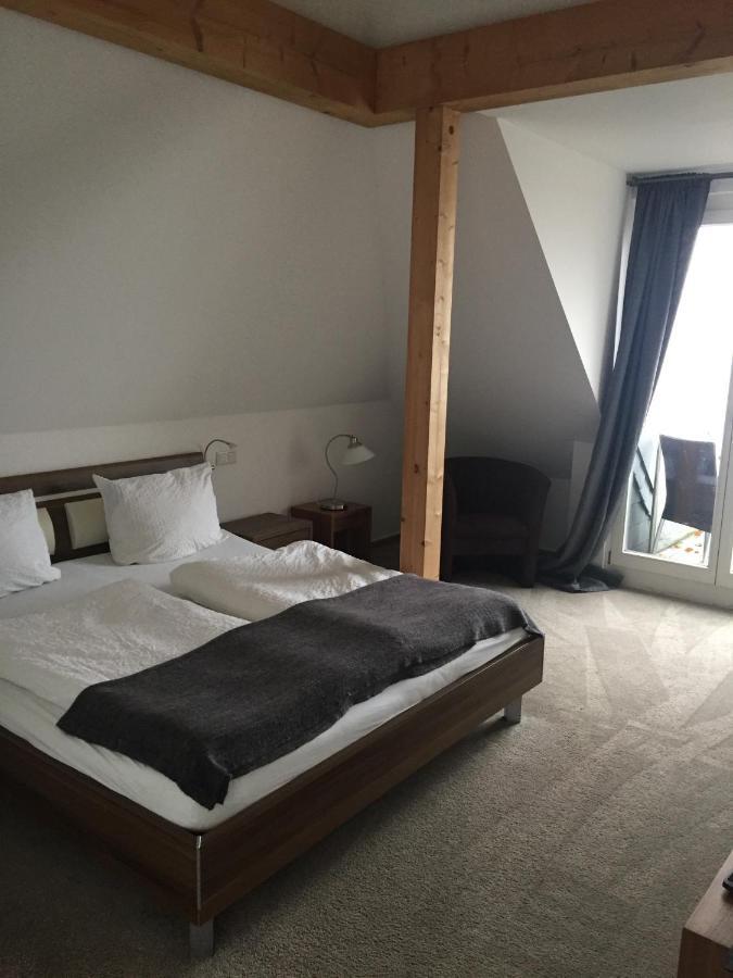 Schwedenfrieden Hotel Bielefeld Buitenkant foto